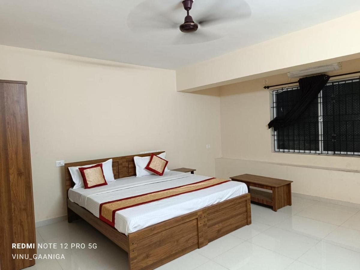 Premier Inn Lodge Mangaluru Exterior foto