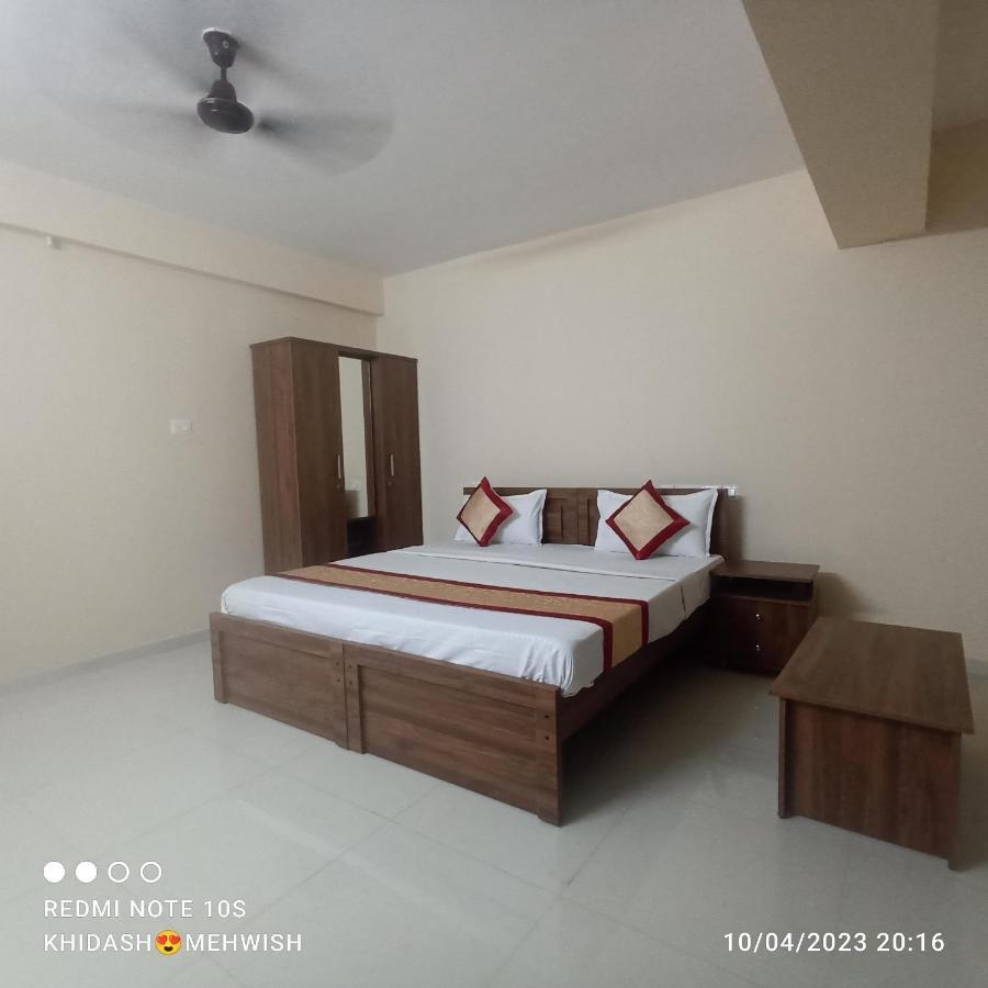 Premier Inn Lodge Mangaluru Exterior foto