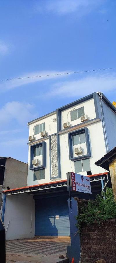 Premier Inn Lodge Mangaluru Exterior foto